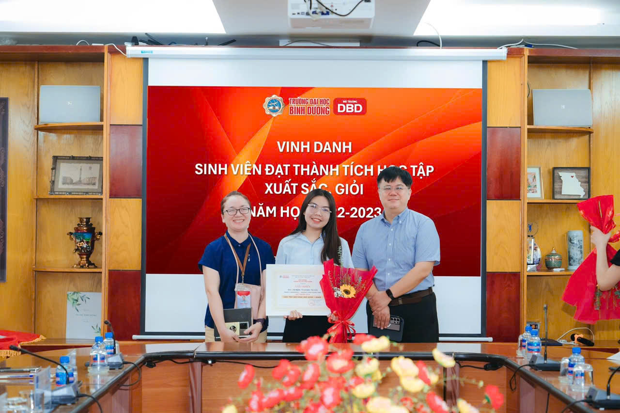 z5997128963963 dfb92dda4c853efb4825e5a592d8e5ea