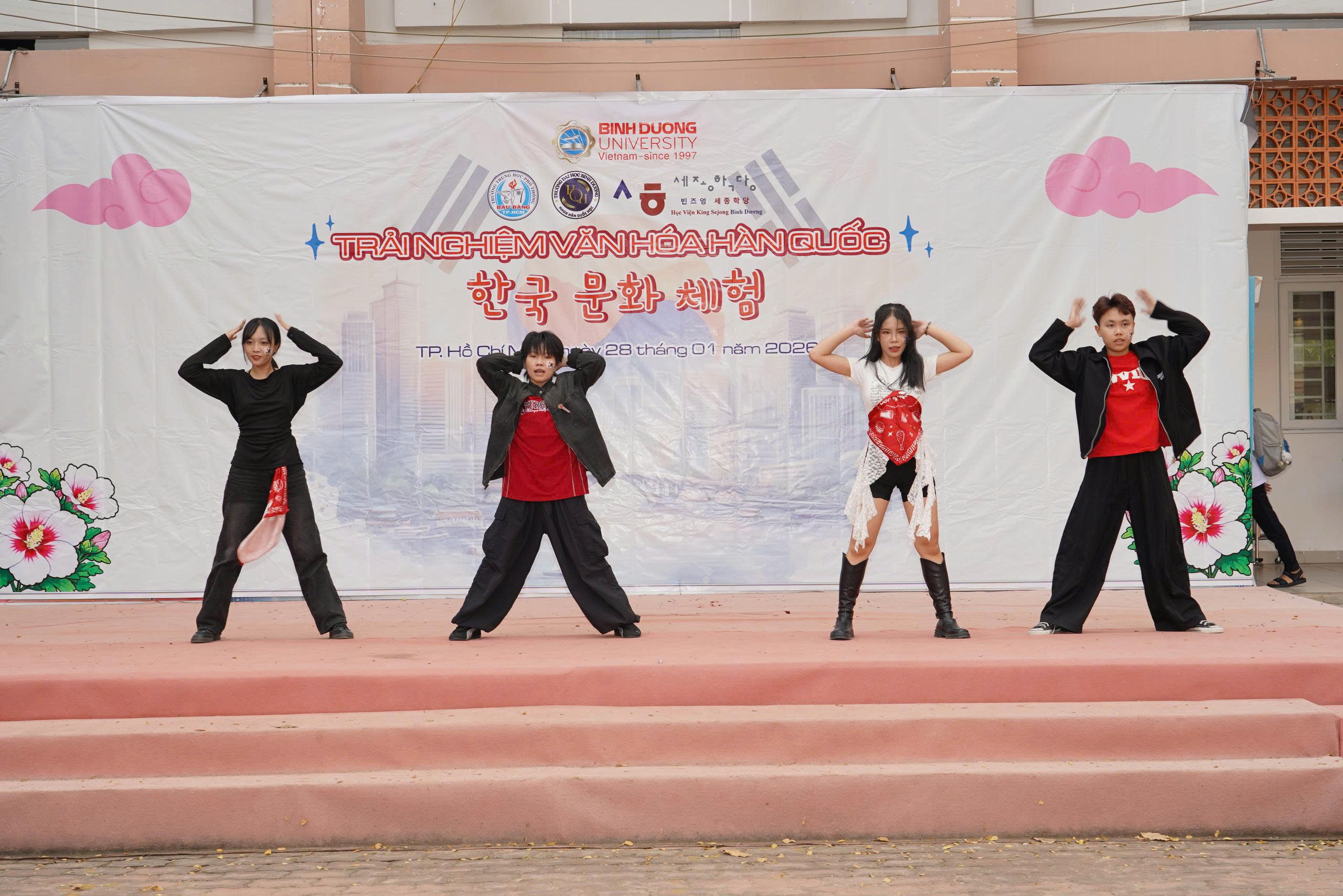 z7483557192913 ad26c0921b0f72c16d1f3568b8830f64